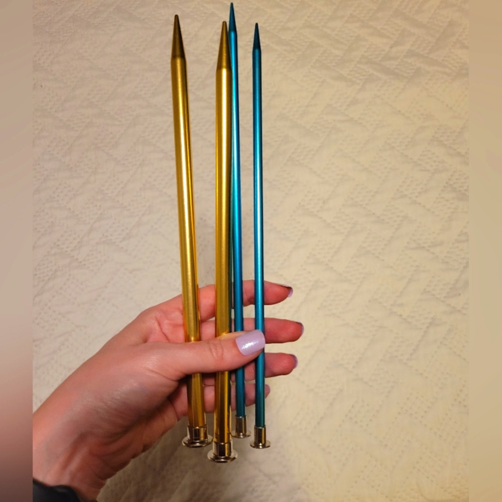 Knitting needles